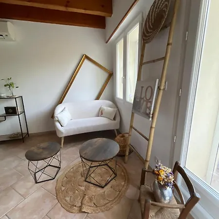 Proche De La Et De Montpellier Appartement